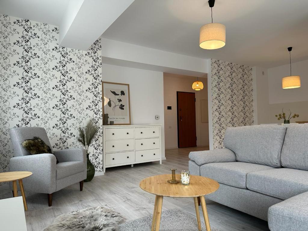 City Center Accommodation 111 Ρέσιτσα Εξωτερικό φωτογραφία
